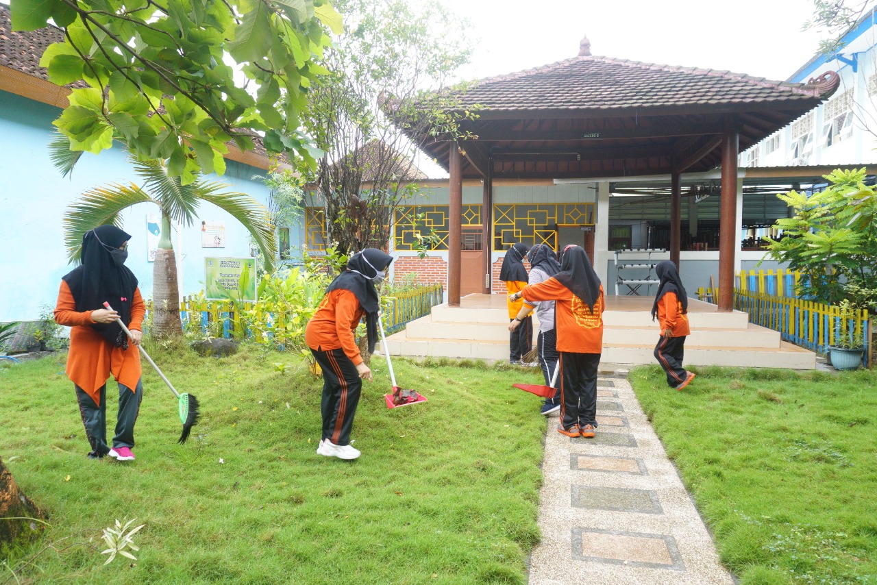 Teknik Komputer dan Jaringan Teknik Komputer dan Jaringan